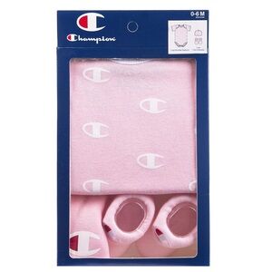 NWT 0-6 months Champion Baby Infant 3-Piece Box Set  Body Suit Hat Booties